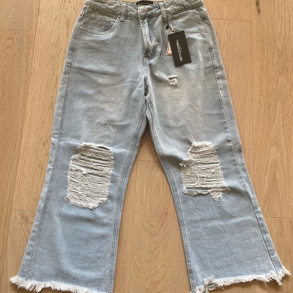 Cropped Wide Leg Distressed Jeans - Picture 2 of 3
